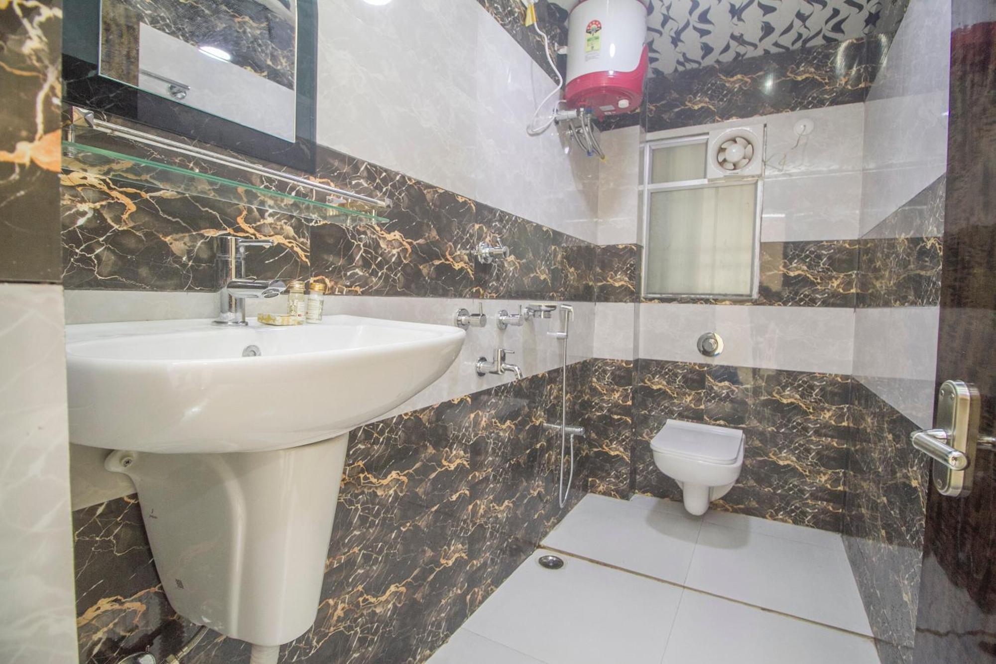 Capital O Stay In Koch Bihar Экстерьер фото